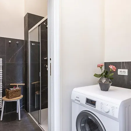 - Brunelleschi Stylish Apartamento