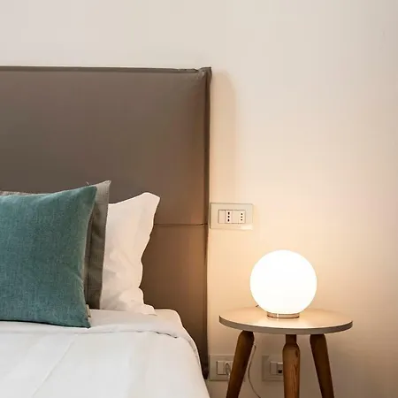 - Brunelleschi Stylish Apartment Florenz