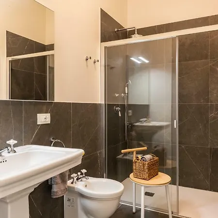 - Brunelleschi Stylish דירה